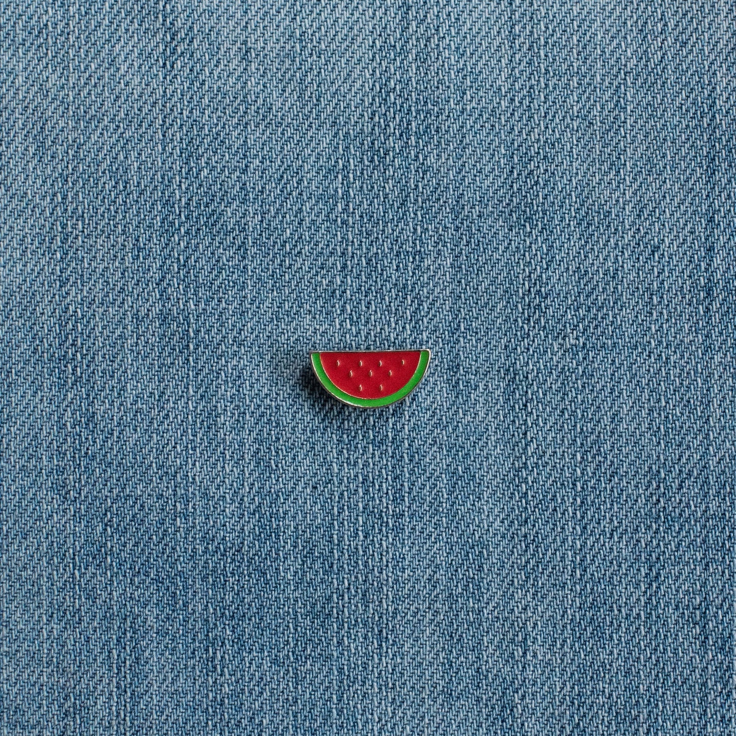 Enamel pin