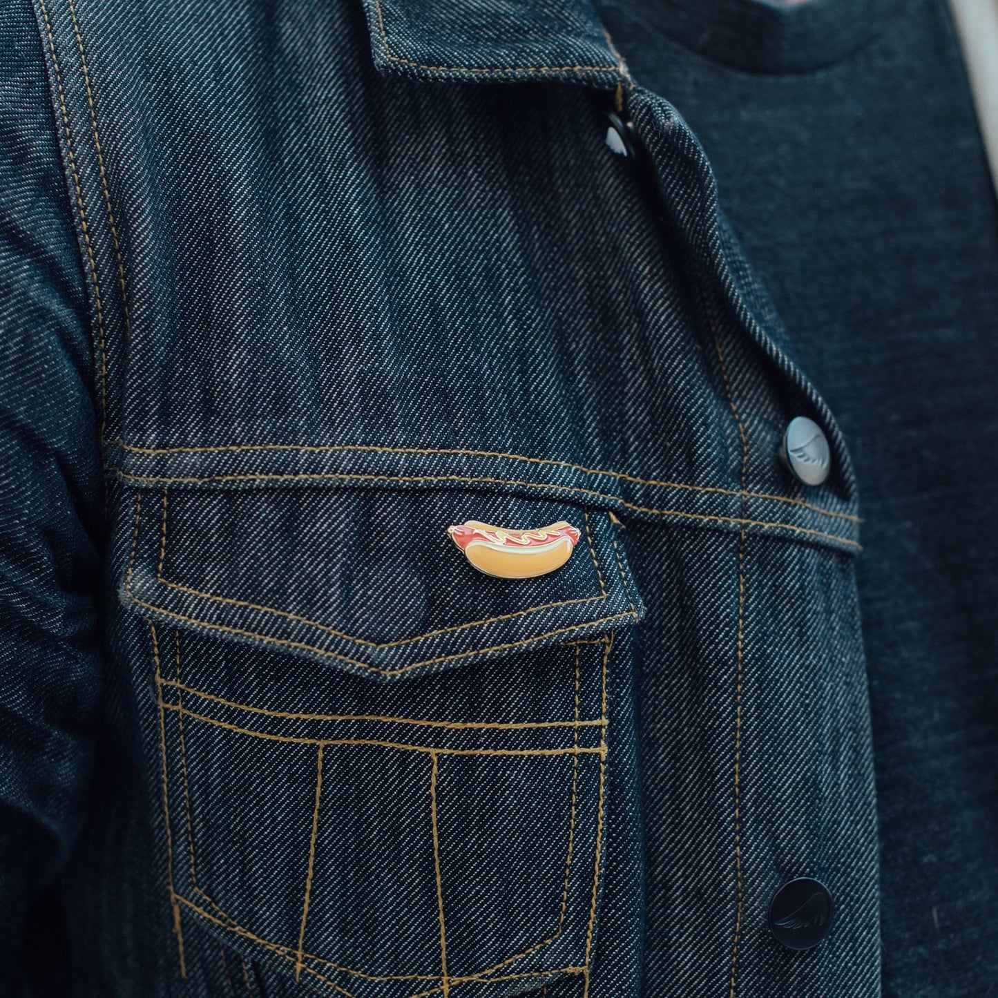 Enamel pin