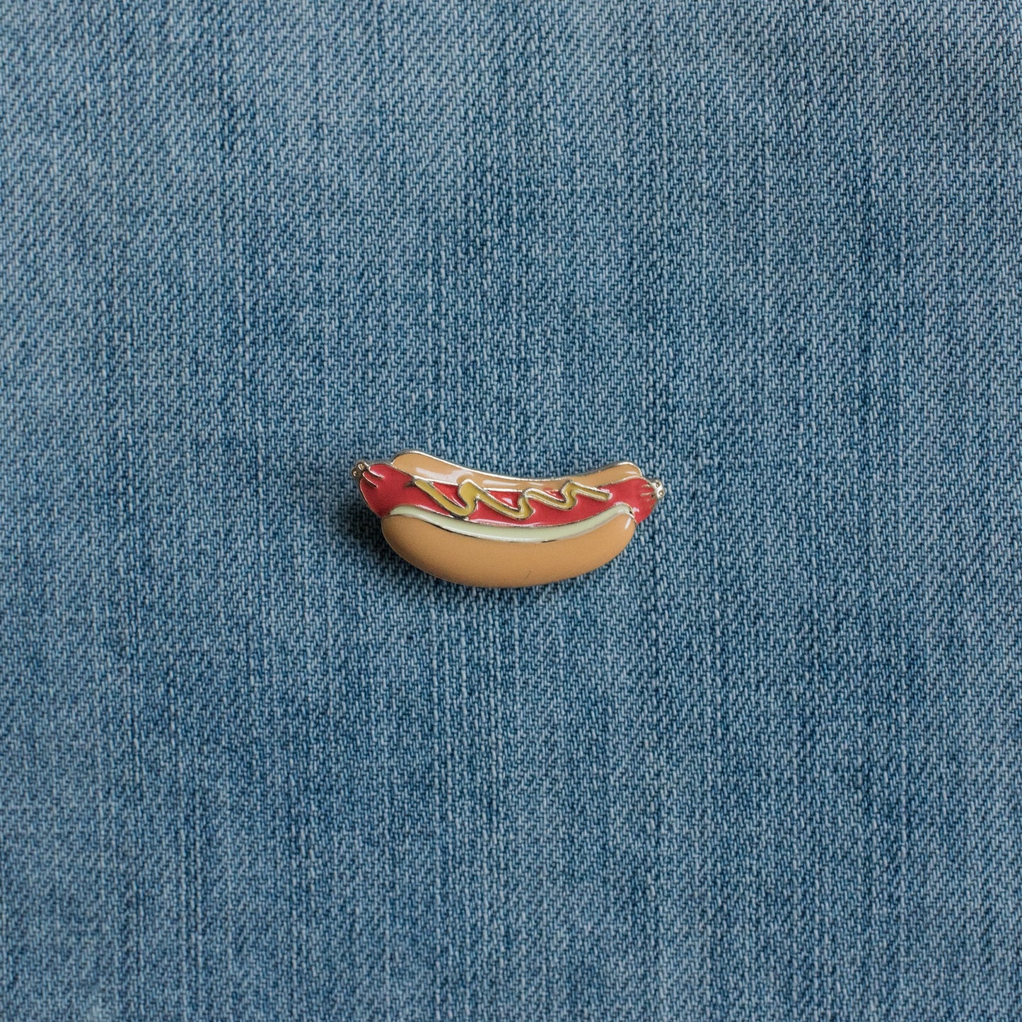 Enamel pin