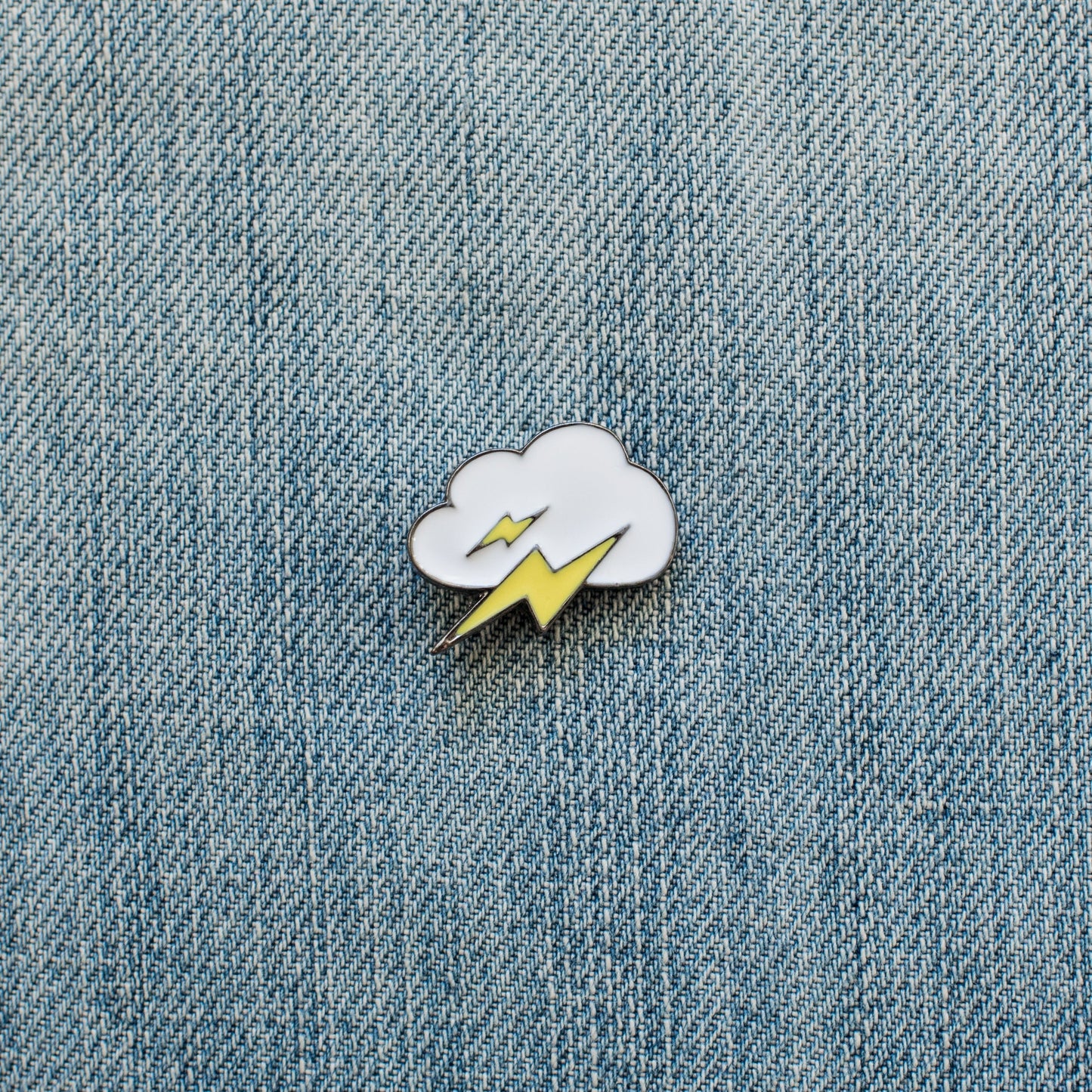 Enamel pin